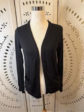 Express Cotton Blend Black V‑Neck Button Cardigan
